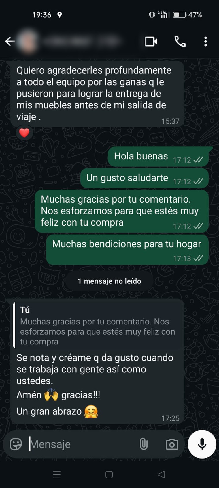 Conversación de WhatsApp: una clienta agradece que el equipo lograra entregar sus muebles antes de su viaje